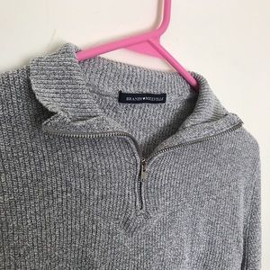 Brandy Melville Pullover